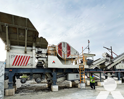 Application of mobile jaw crusher in quarry mining
