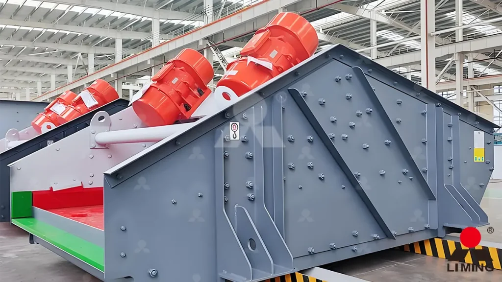 SL series linear vibrating screen dewatering wet mineral slurry into a dry filter cake